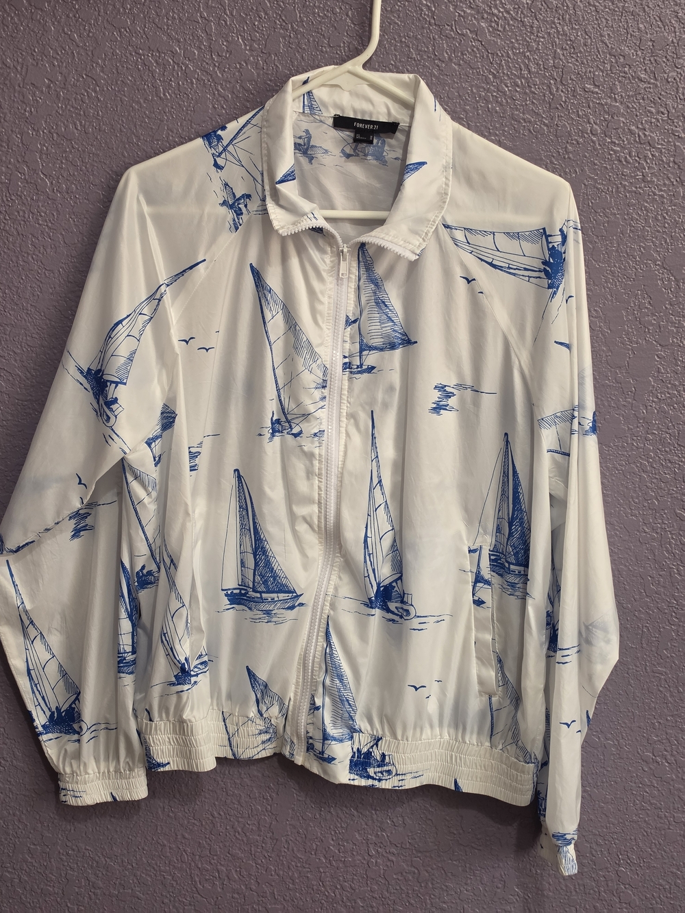 FOREVER 21 White & Blue Sailboat Zip-Up Jacket